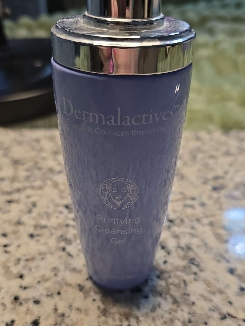 Purifying Cleansing Gel in Lavender